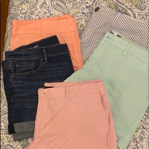 Ladies shorts Size 14